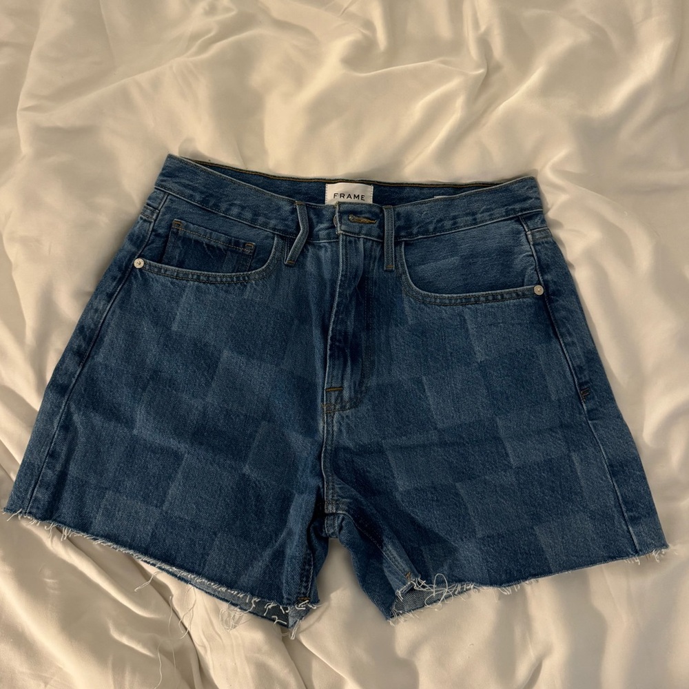 Frame checkered denim jean shorts